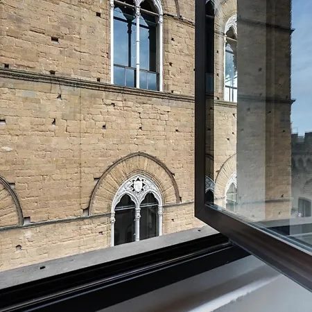 Charming Apartments: Historic Attic In Center Apartment