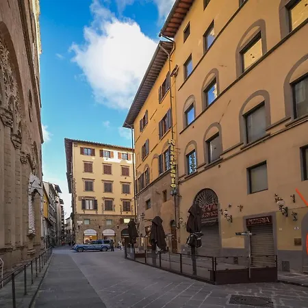 Apartment Charming Apartments: Historic Attic In Center Florence